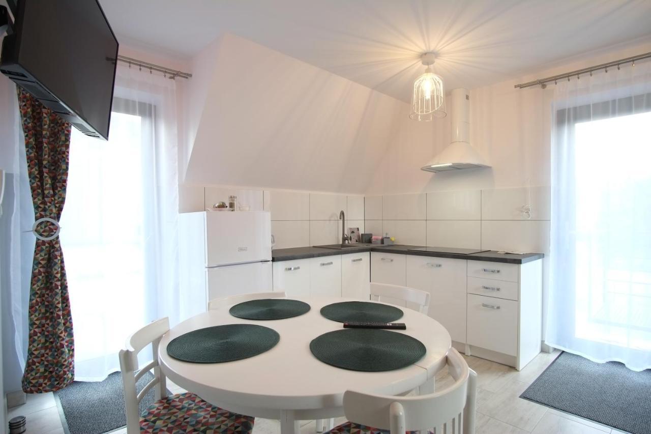 Apartamenty Magiczny Kacik بورونين المظهر الخارجي الصورة